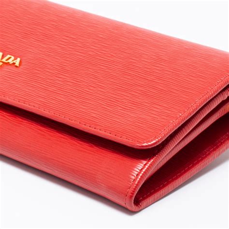 prada vitello move wallet on chain red|Prada Red Vitello Move Wallet on Chain (WOC) .